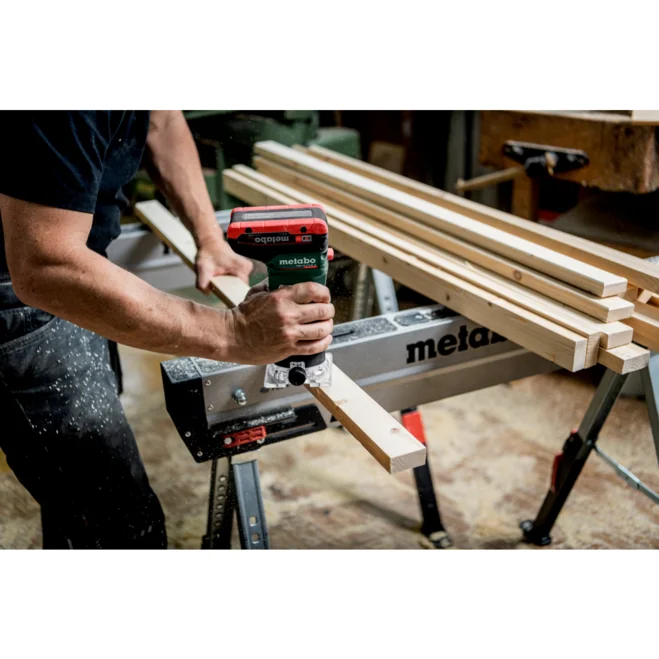 Metabo FMV 18 LTX BL 8 pri delu