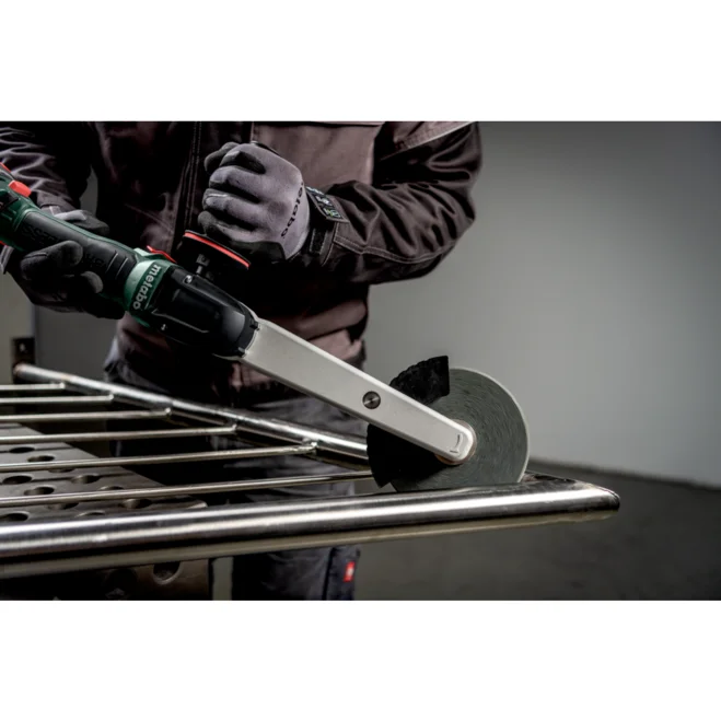 Metabo KNSVB 18 LTX BL 150 pri delu