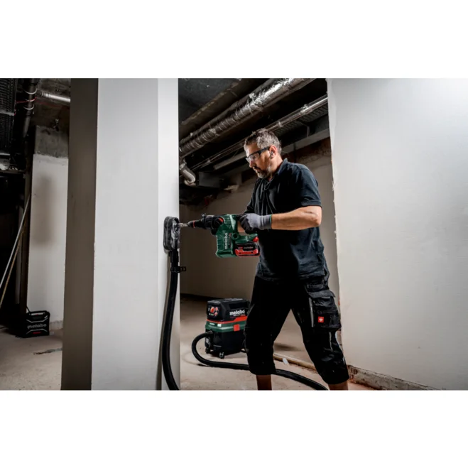 Metabo KH 18 LTX BL 35 Q pri delu