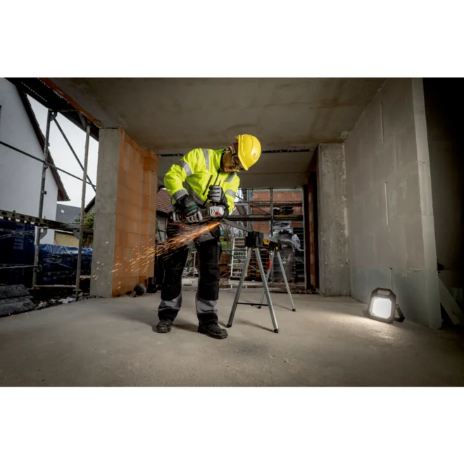 Metabo WVB 18 LT BL 11-125 Quick pri delu