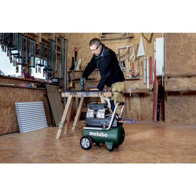 Metabo Basic 220-24 OF Silent pri delu